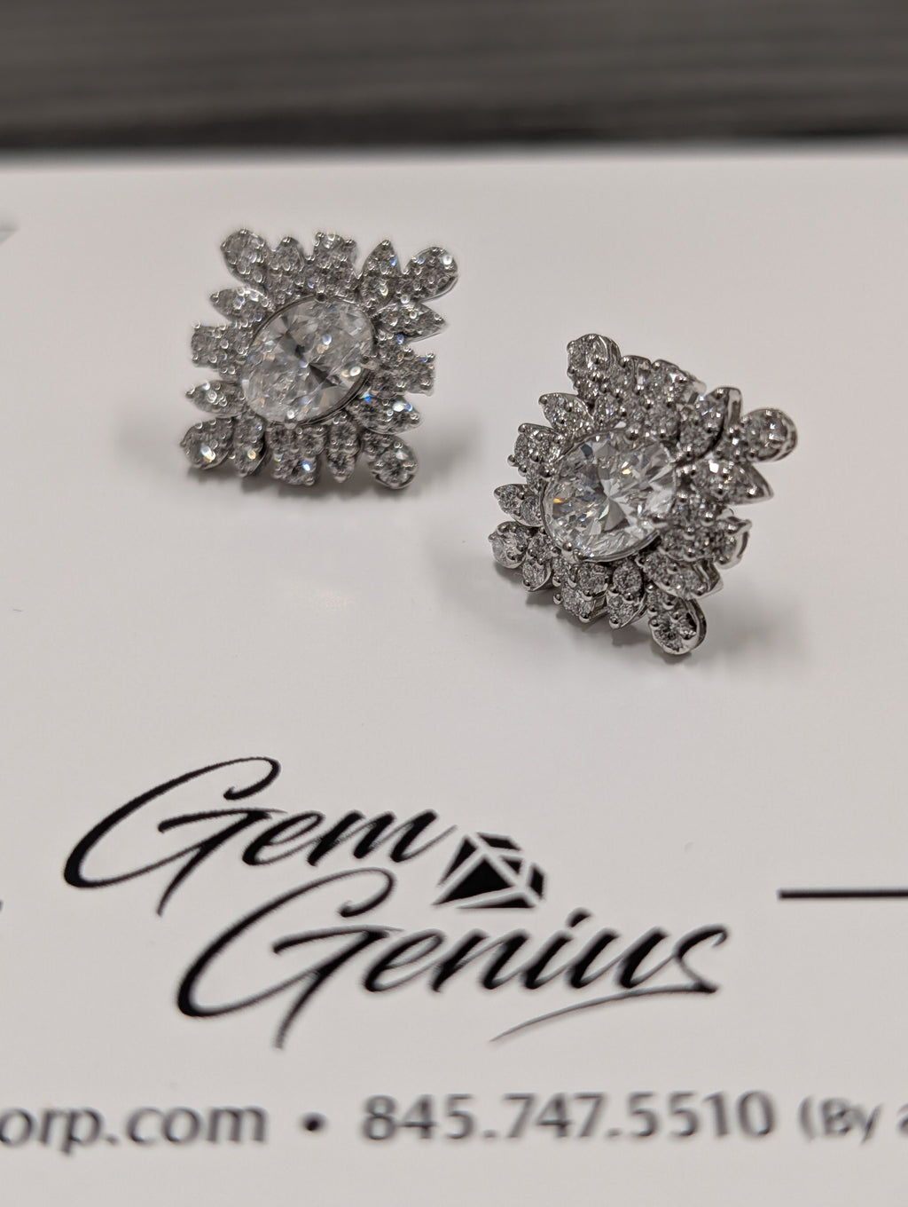 Oval Center Cluster Floral Stud Earring image 5