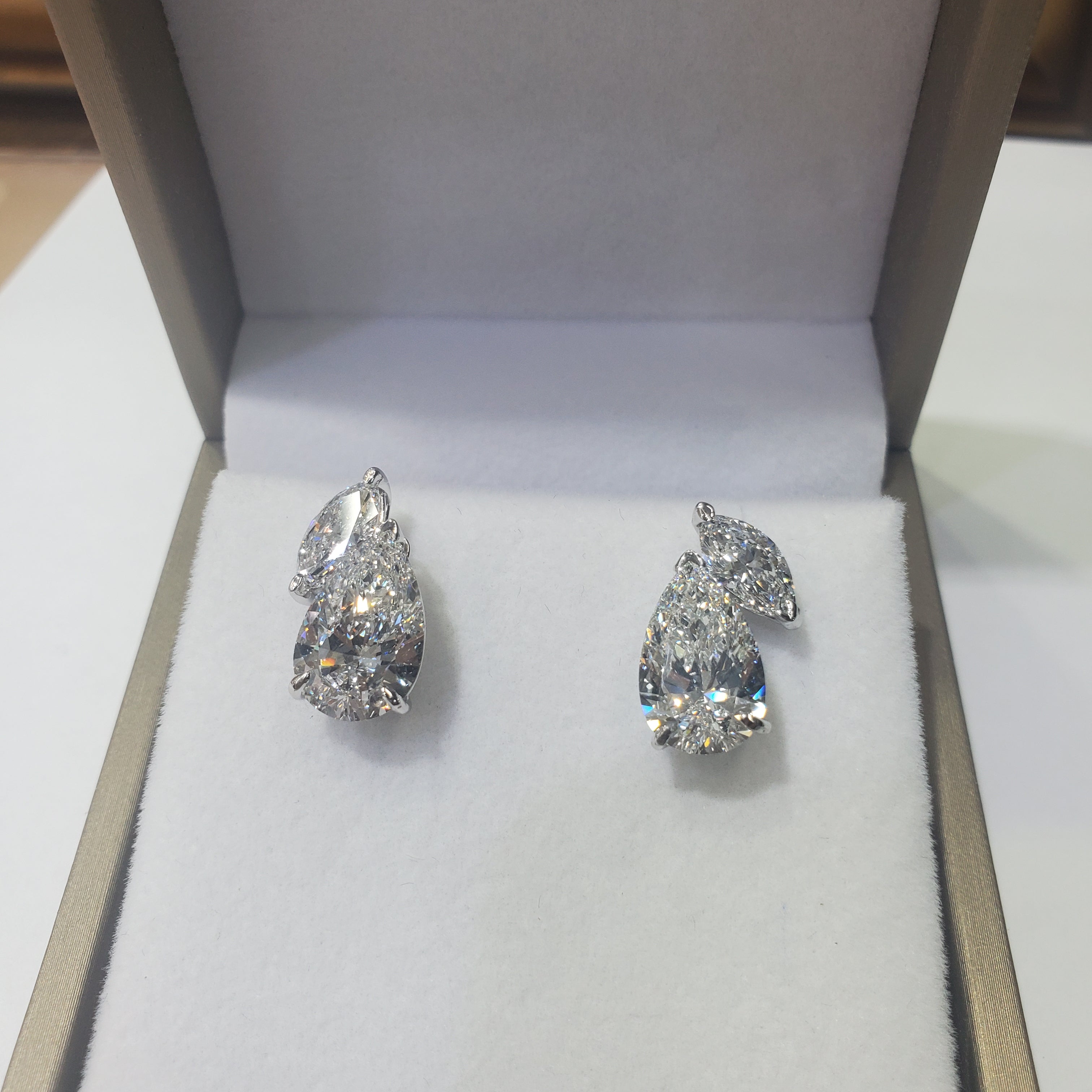 Flying Marquise and Pear Stud Earring image 5