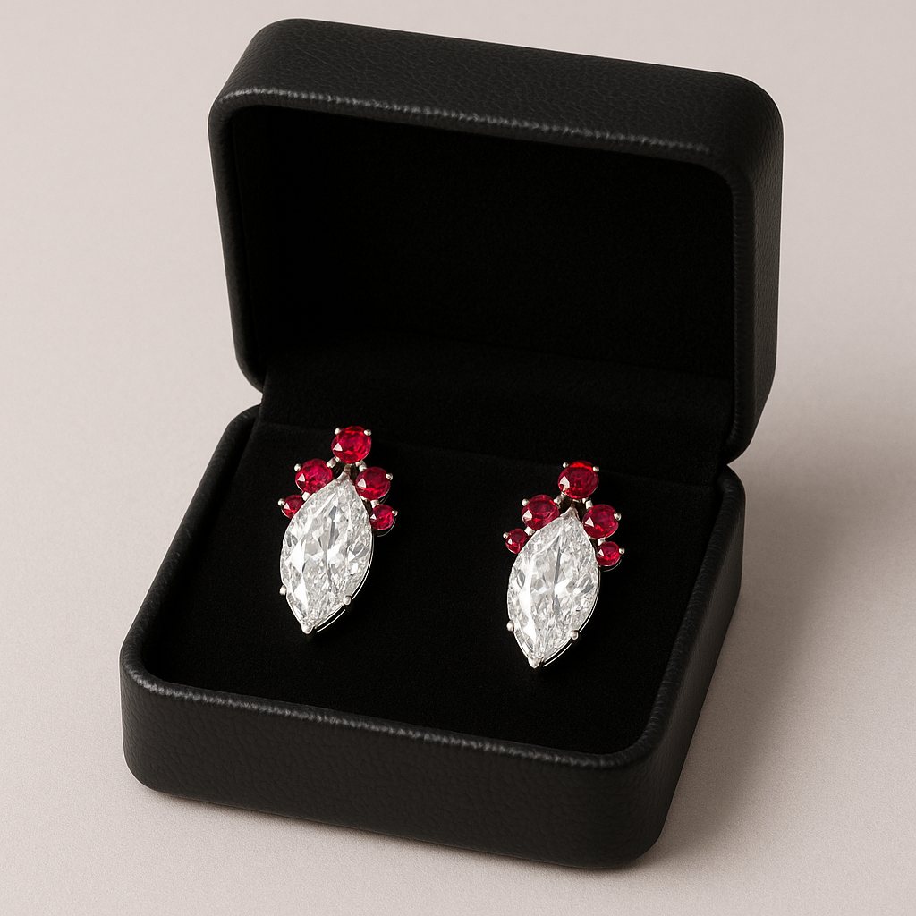 Lumi�re Crest Diamond Earrings image 1