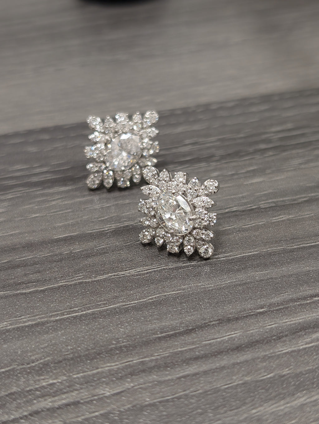 Oval Center Cluster Floral Stud Earring image 11