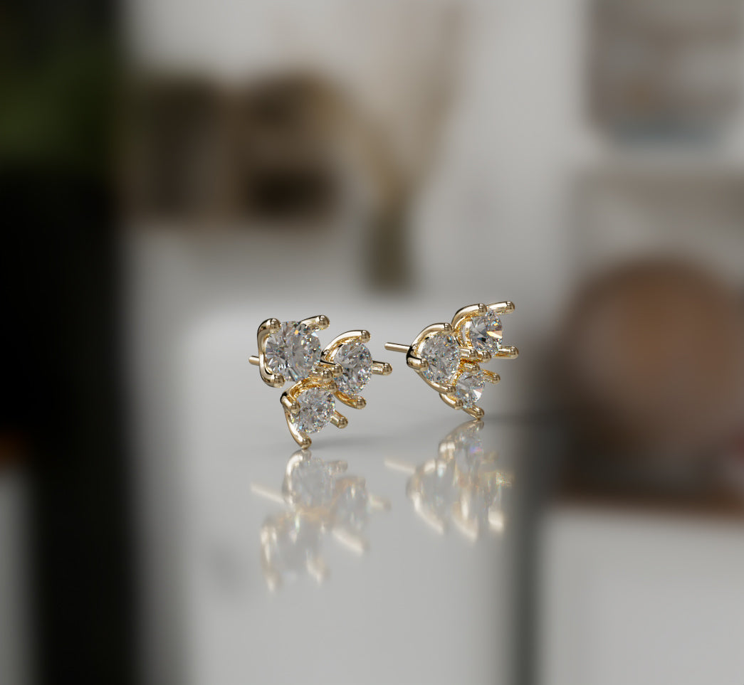 Lumi�re Blossom Diamond Stud Earring image 4