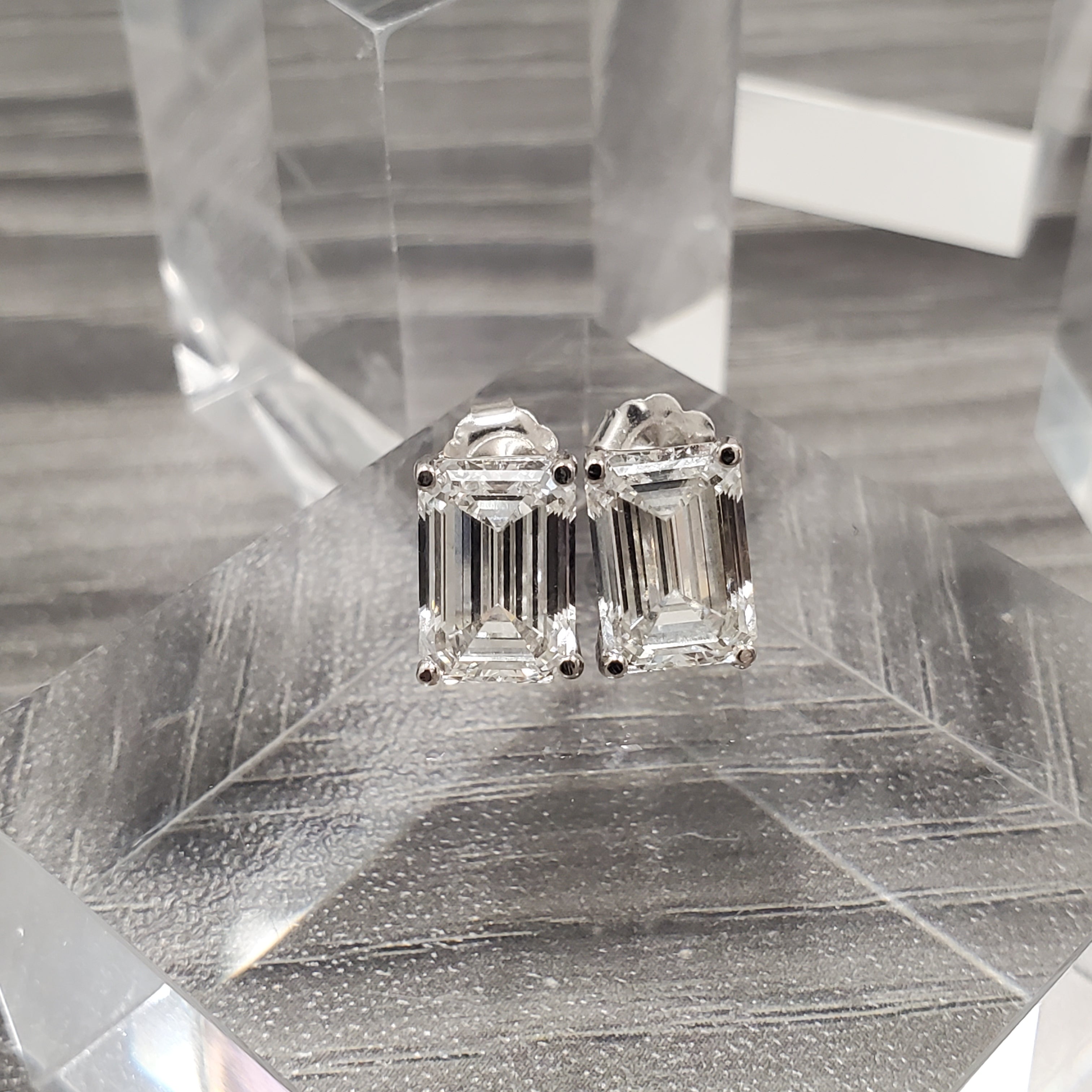 Emerald Cut Diamond Stud Earring image 0