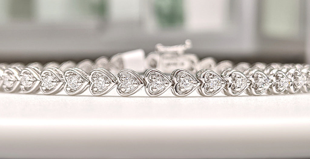 Tennis Bracelet Heart Shape with Round Diamond image 3