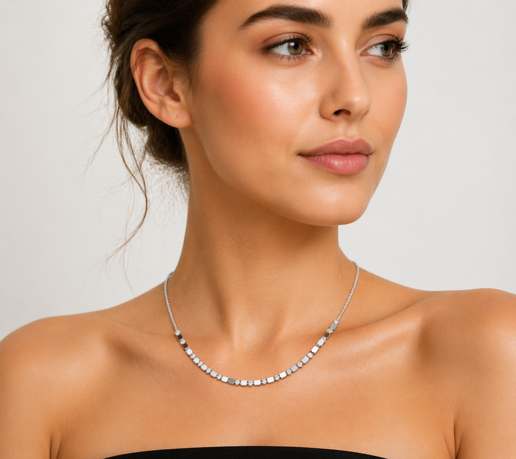 20 pointers Stone Finish Diamond Necklace