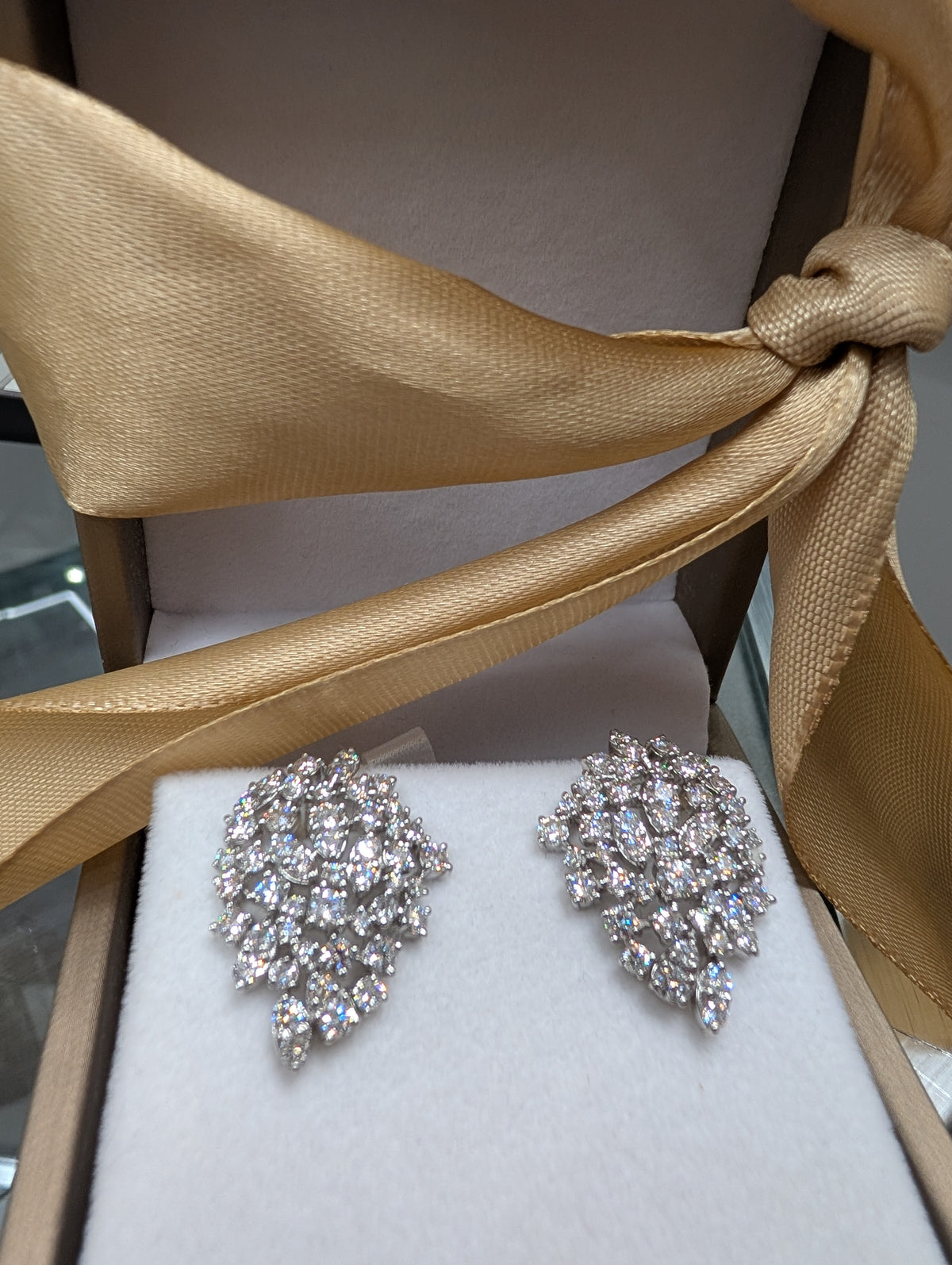 Diamond Feather Leaf Cluster Stud Earring