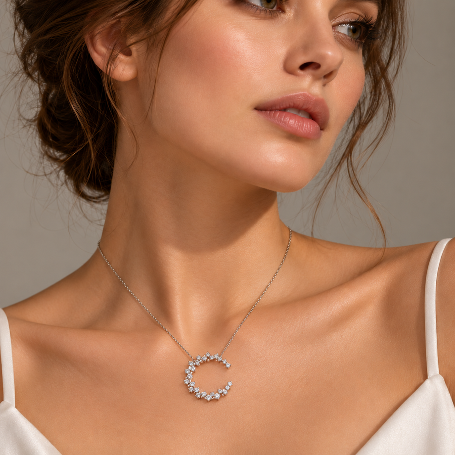 Round Diamonds Circle Pendant