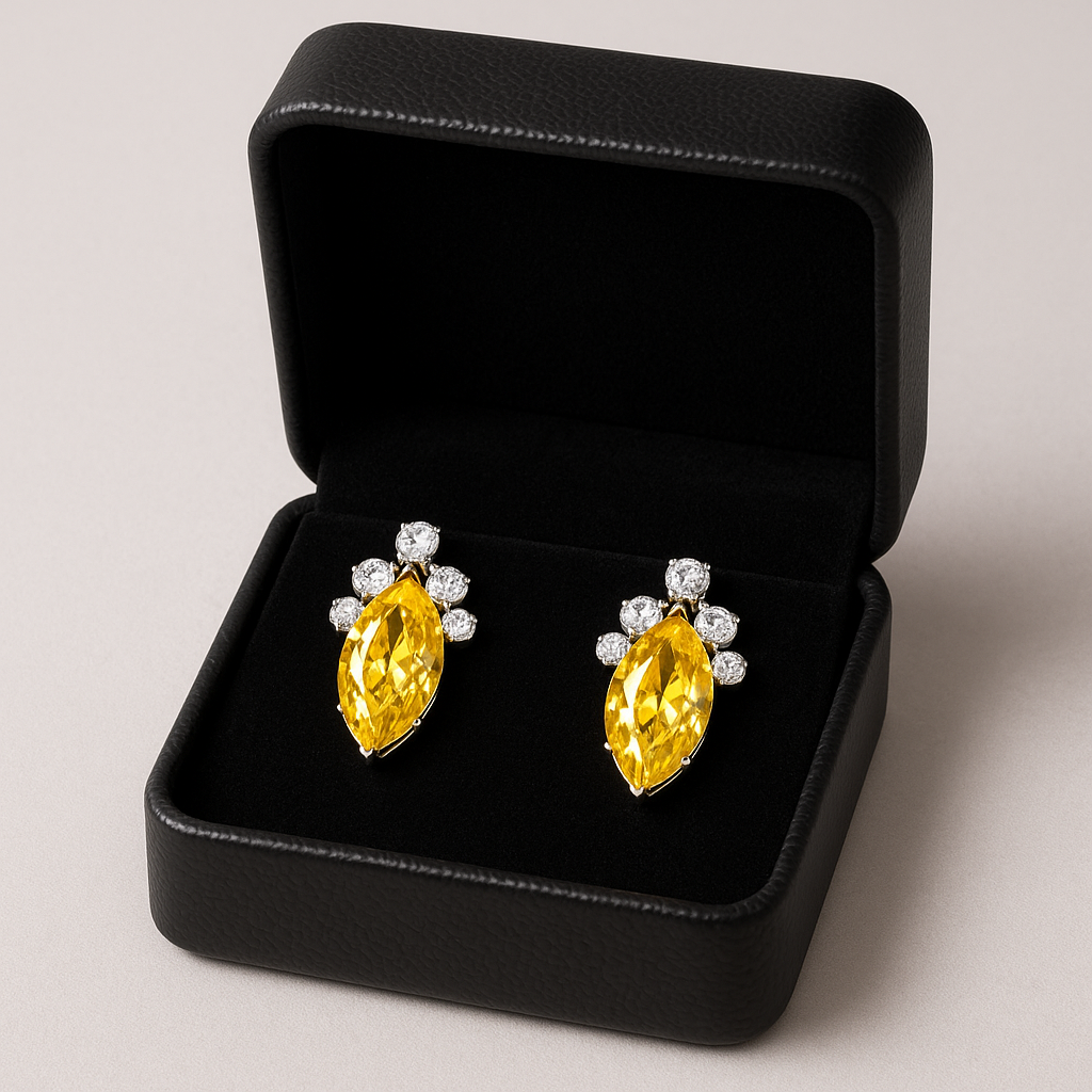 Lumi�re Crest Diamond Earrings image 2