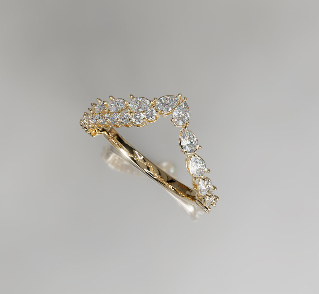 V Shape Pear Shapes and Round Diamond Ring image 13