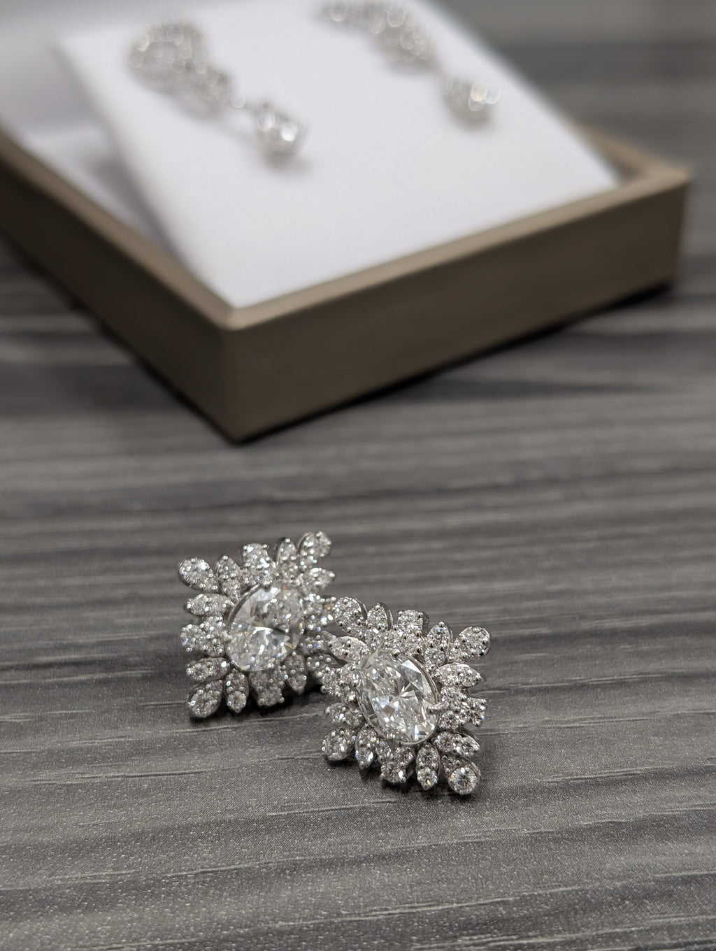 Oval Center Cluster Floral Stud Earring image 10