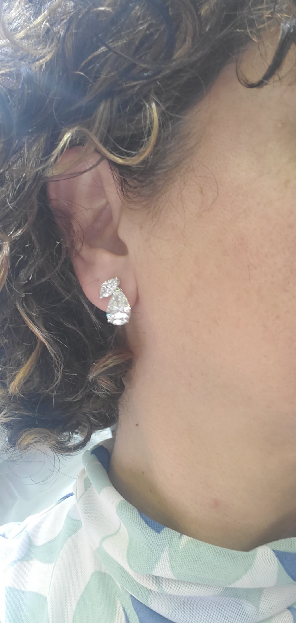 Flying Marquise and Pear Stud Earring image 3