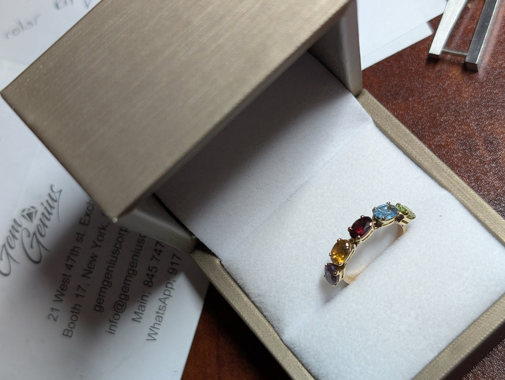 5-Half Carat Oval Color Stone Ring image 3