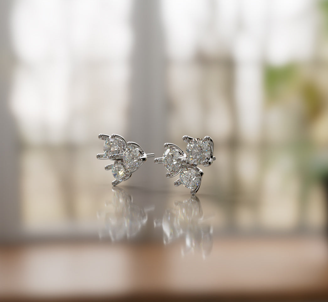 Lumi�re Blossom Diamond Stud Earring image 5