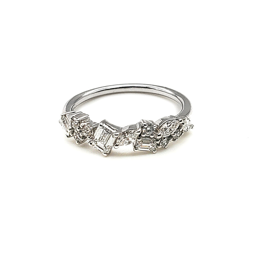 Mixed Cut Diamond Cluster Band