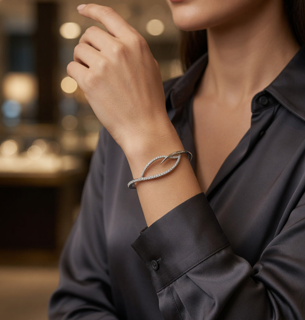 Fashion Bangle
